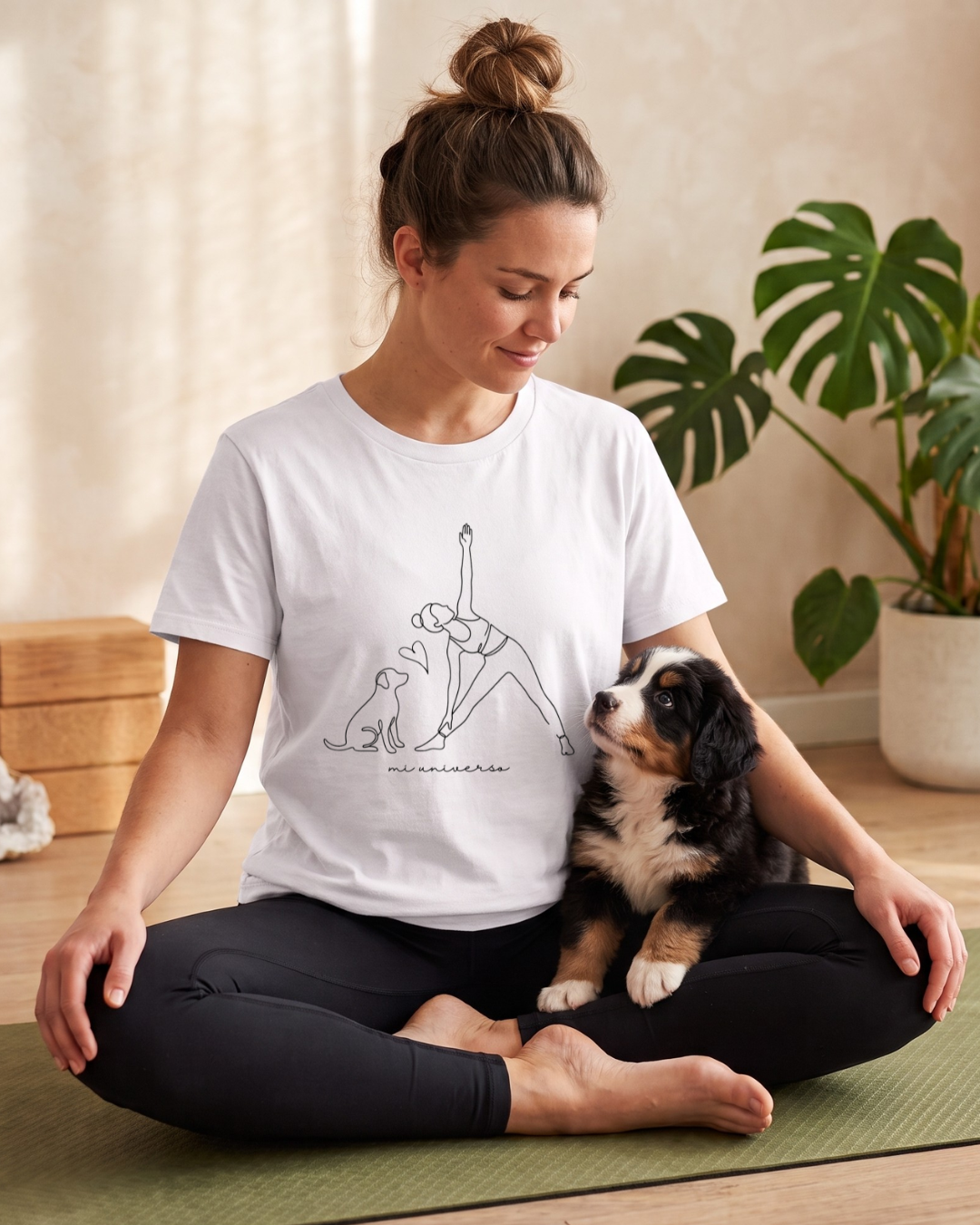 Remera Yoga #10 | Mi Universo Perrito